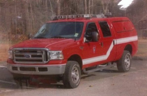 Old Lyme Fire - Chiefs Vehicle